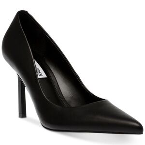 Steven Madden Classie Pumps